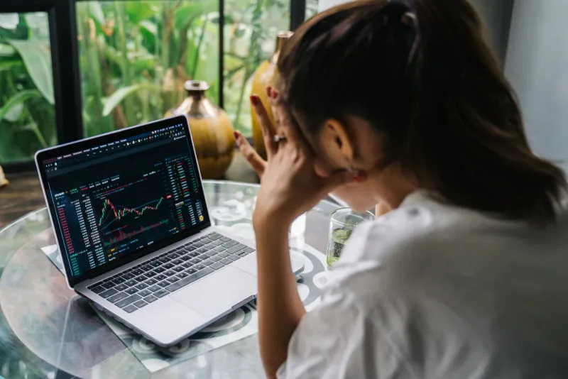 Platform Roulette: The Six-Figure Creators Who Bet Everything on One Algorithm and Lost It All by Tuesday
